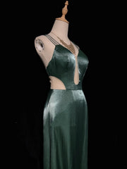 Modest Prom Dresses A line Spaghetti Strap Dark Green Sleeveless Long Formal Evening Outfits N3622