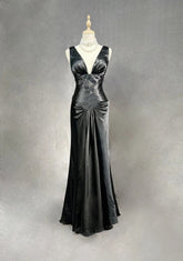 Modest Prom Dresses Mermaid Halter Black Satin With Ruffled Long Evening Outfits N3466