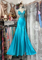 Classy Prom Dresses Mermaid Halter Blue With Beading Satin Long Formal Evening Outfits N3761