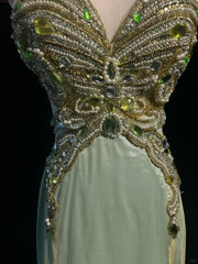 Elegant Chic Prom Dresses Mermaid Halter Green Satin Backless Sleeveless With Beading Semi Formal Evening Gowns N3799