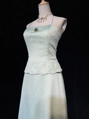 Modest Prom Dresses Inspo A line Halter Light Sage Green Satin With Lace For Women Formal Dress N3225