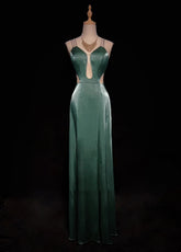 Modest Prom Dresses A line Spaghetti Strap Dark Green Sleeveless Long Formal Evening Outfits N3622