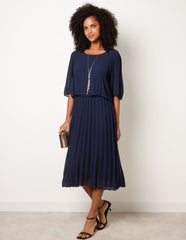 Pleated Short Sleeve Dress with Necklace