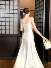 Elegant A line Spaghetti Straps Ivory With Pleated Sleeveless Long Prom Dresses 16th Nigh Party Birthday Outfits AB2441