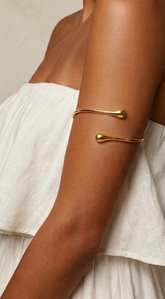 Simplicity Arm Cuff bracelet - Gold