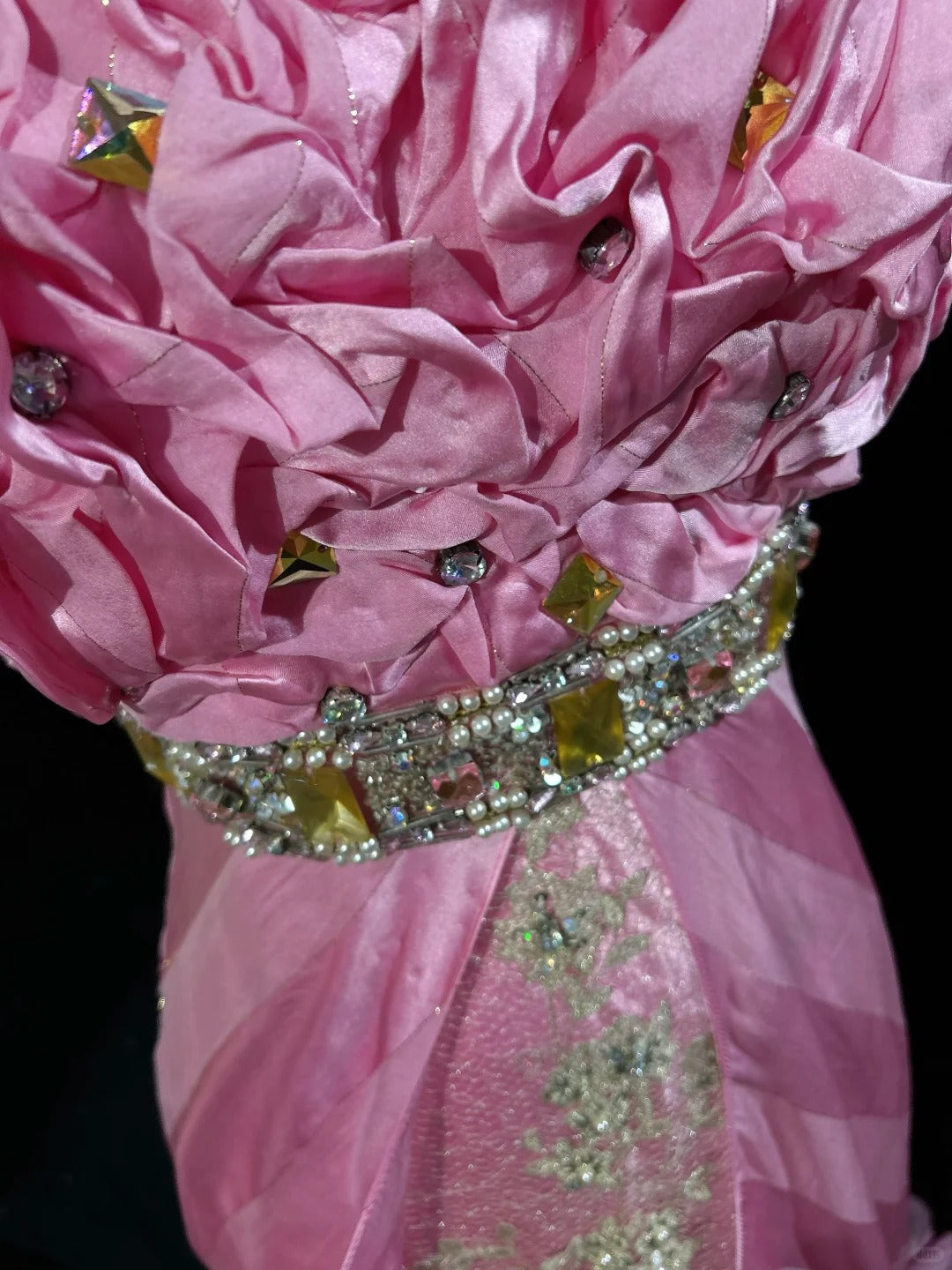 Vintage Prom Dresses Spaghetti Strap Mermaid Pink With Gold Lace Long Formal Evening Outfits N3862