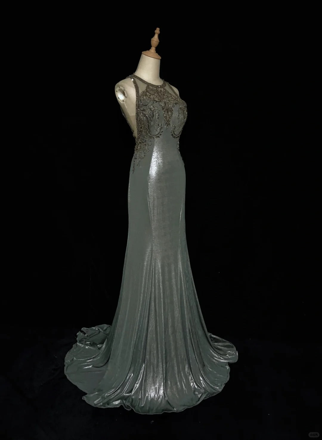 Charming Prom Dresses Mermaid Scoop Grey Gray With Beaded Long Formal Evening Outfits N3689