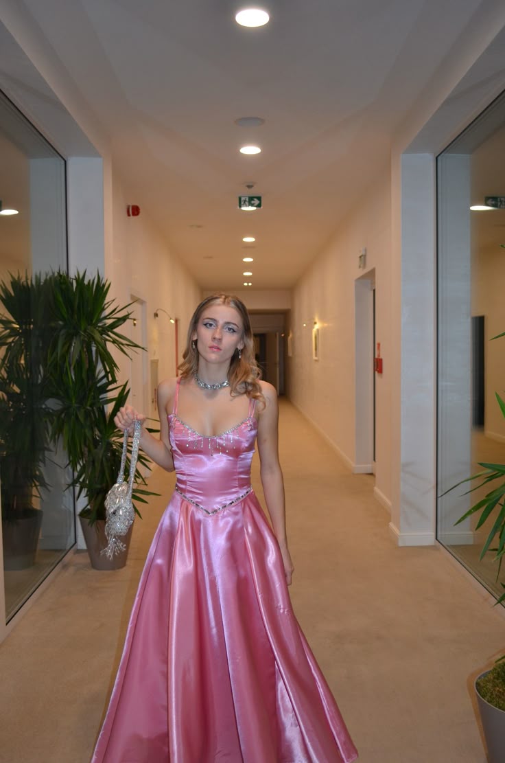 Vintage A Line Spaghetti Strap Pink Satin With Beading Sleeveless Long Formal Dress Evening Gown Prom Dresses N2556