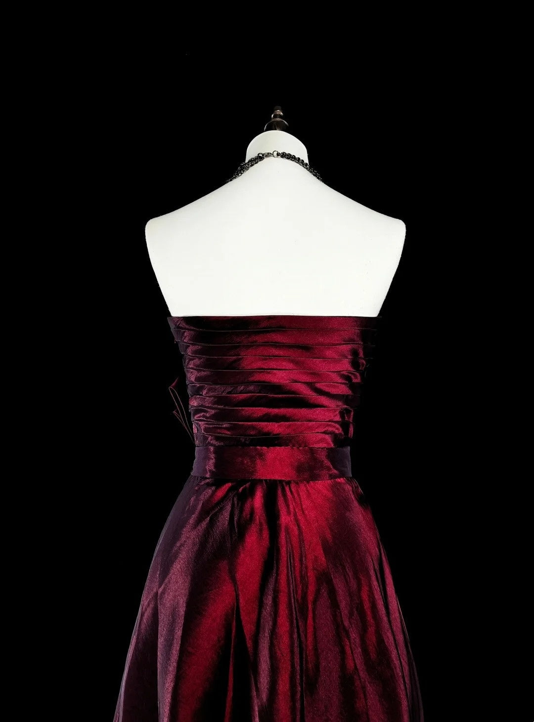 Vintage Prom Aesthetic Dresses A line Strapless Burgundy Satin With Beading Long Formal Dress N3065