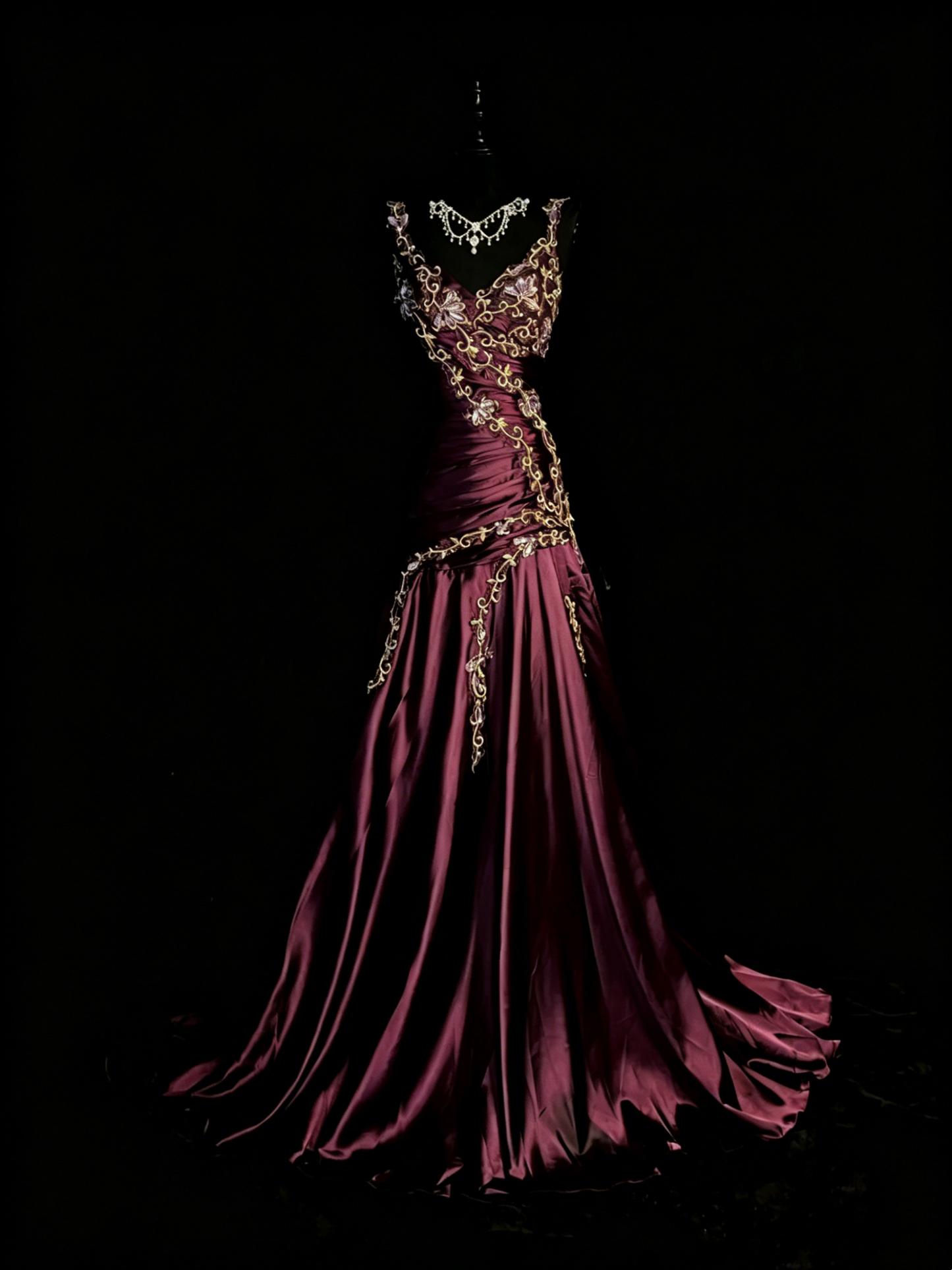 Chic Mermaid Spaghetti Strap Satin With Gold Appliqued Long Party Dresses Prom Dresses Impress Wedding Guest Dress N917