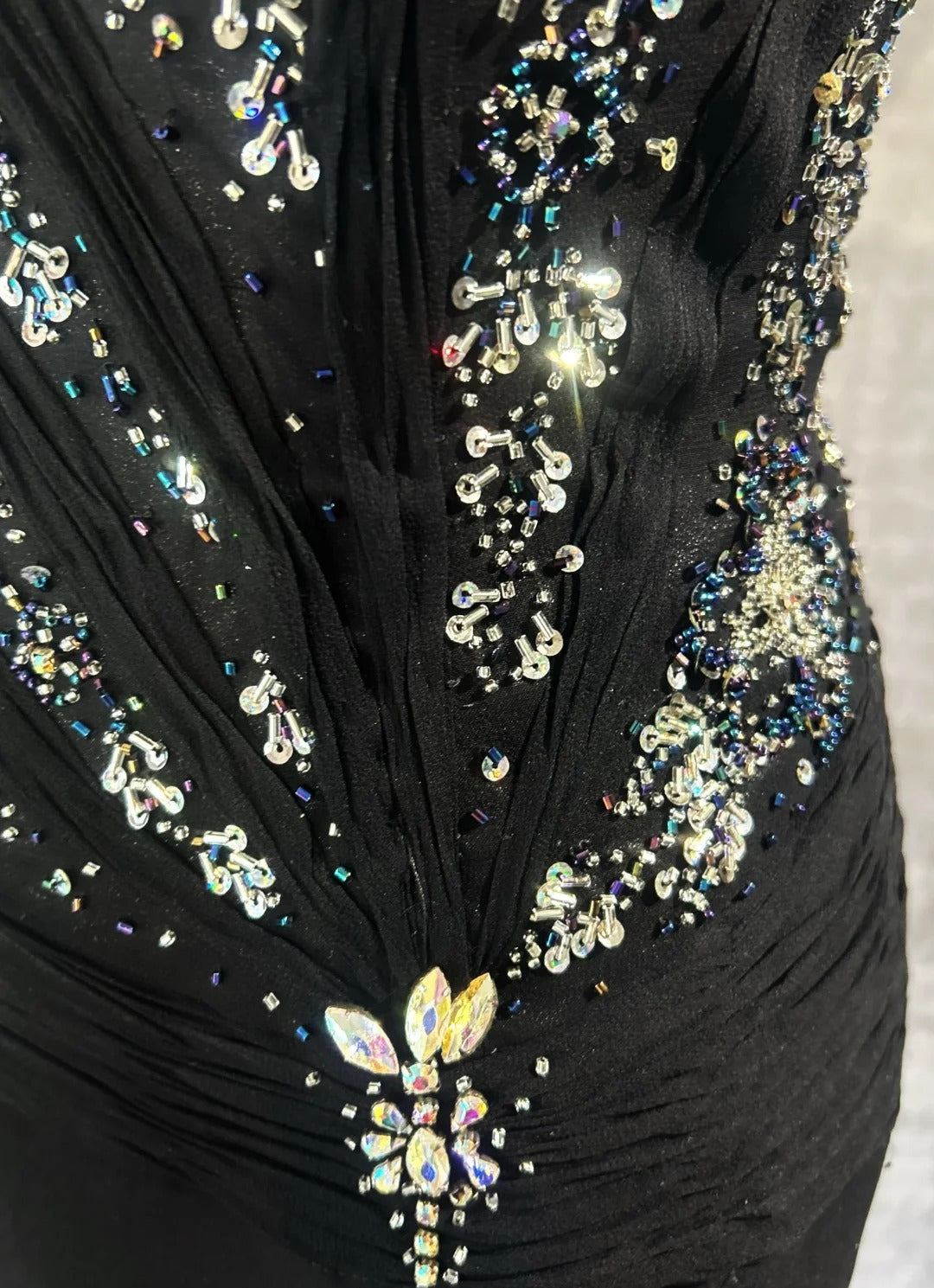 Modest Prom Dresses Mermaid Halter Black Tie Chiffon With Beading Formal Evening Dress N3858