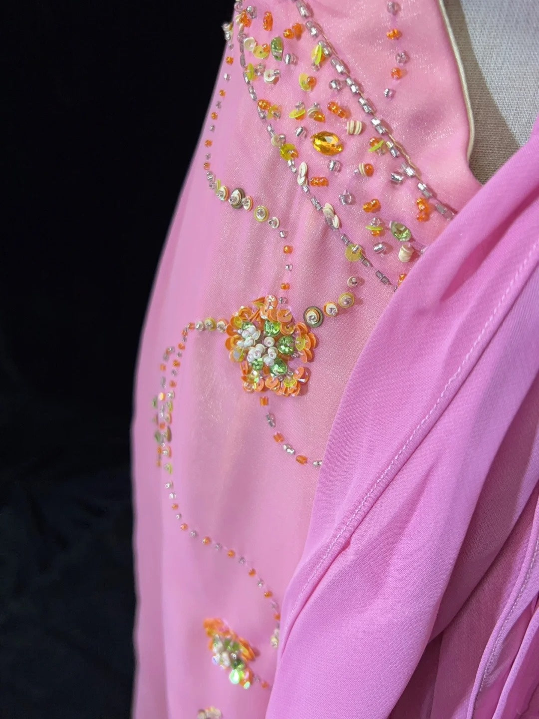 Modest Prom Dresses Inspo Mermaid V Neck Pink Chiffon With Ruffled Beading For Women Formal Dress N3231
