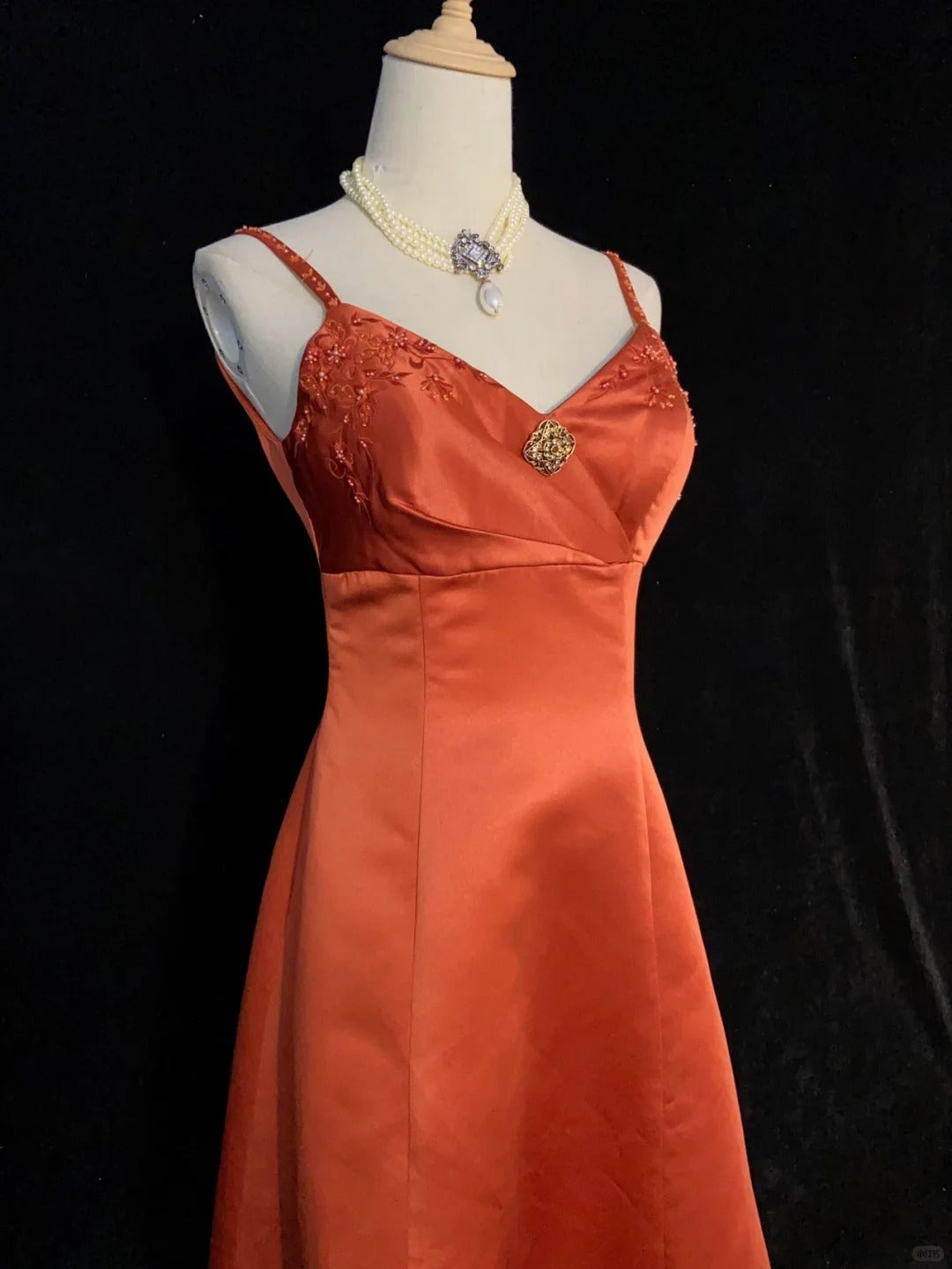 Modest Prom Dresses A line Spaghetti Strap Orange With Beading Long Evening Outfits N3445
