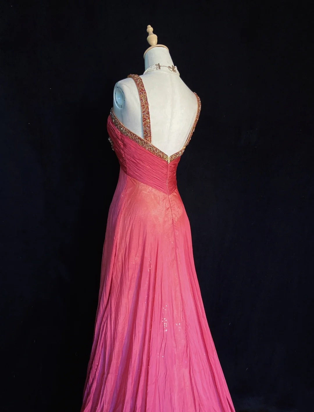 Vintage Prom Dresses A Line Halter Hot Pink Chiffon With Gold Lace Long Formal Evening Outfits N3856