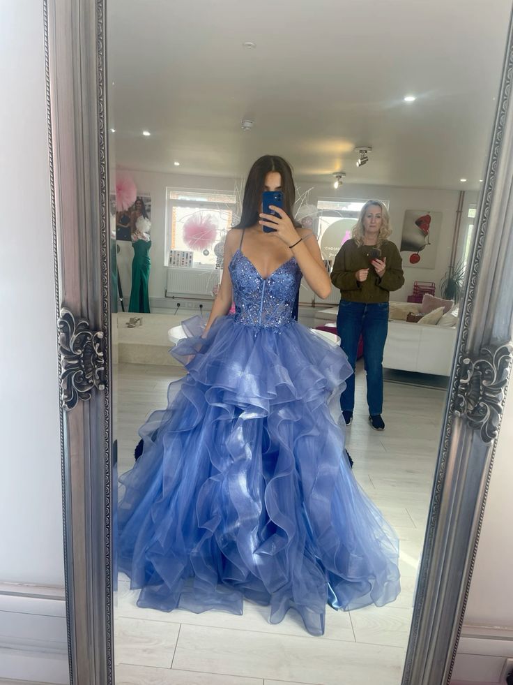 Classy Prom Dresses Impress Outfit Ball Gown Spaghetti Straps Tulle Blue Long Semi Formal Party Dress For Teens High Schools AB1974