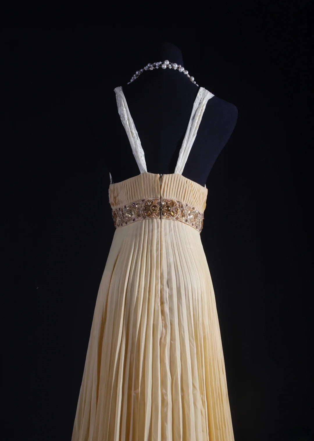 Women's Cocktail Party Gowns 80s A line V Neck Chiffon Pleated With Beads Long Graduation Dinner Outfits Prom Dresses AS075