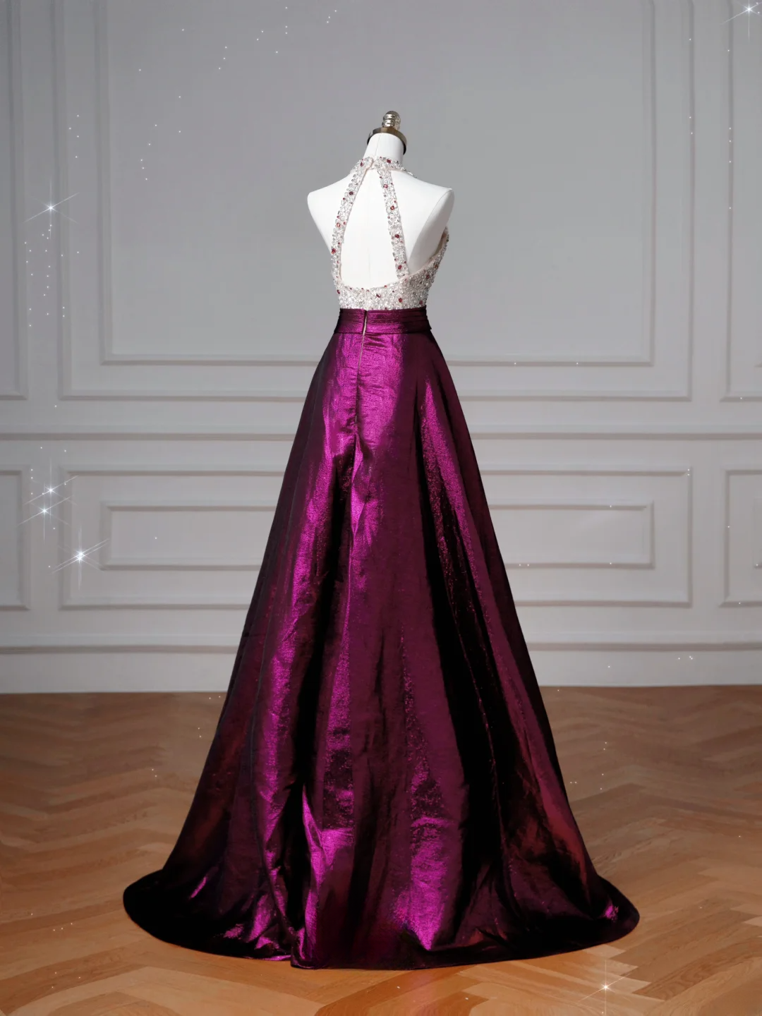 Glamour Ball Gown Halter Purple Satin Long Prom Dresses Party Dress 20th Birthday Outfits Prom Gowns AQ126