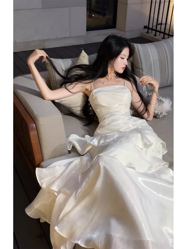 Modest Mermaid Spaghetti Straps White Ruffles Long Prom Dresses High School Teens Graduation Dance Dress 20th Birthday Outfits AB2503
