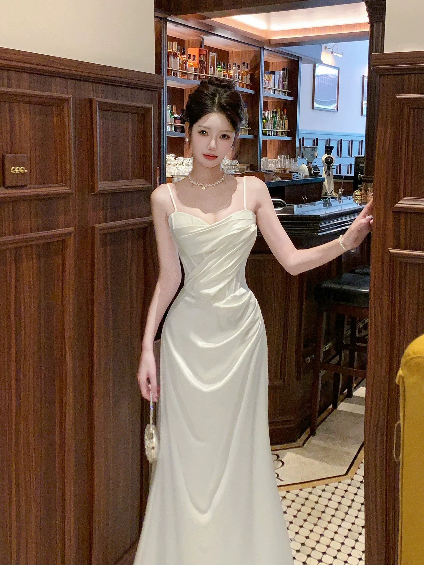 Modest Sheath Spaghetti Straps Satin Ruffles Prom Dresses High School Teens Graduation Dance Dress 20th Birthday Outfits AB2508
