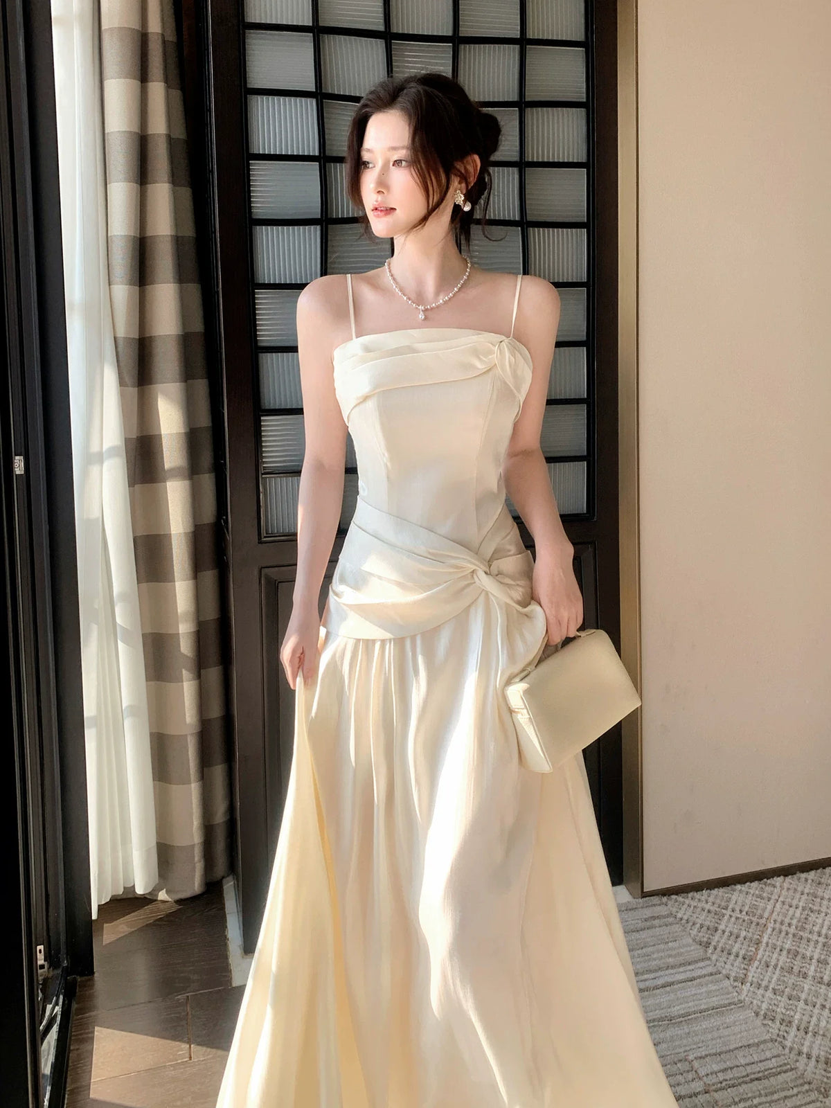 Elegant A line Spaghetti Straps Ivory With Pleated Sleeveless Long Prom Dresses 16th Nigh Party Birthday Outfits AB2441