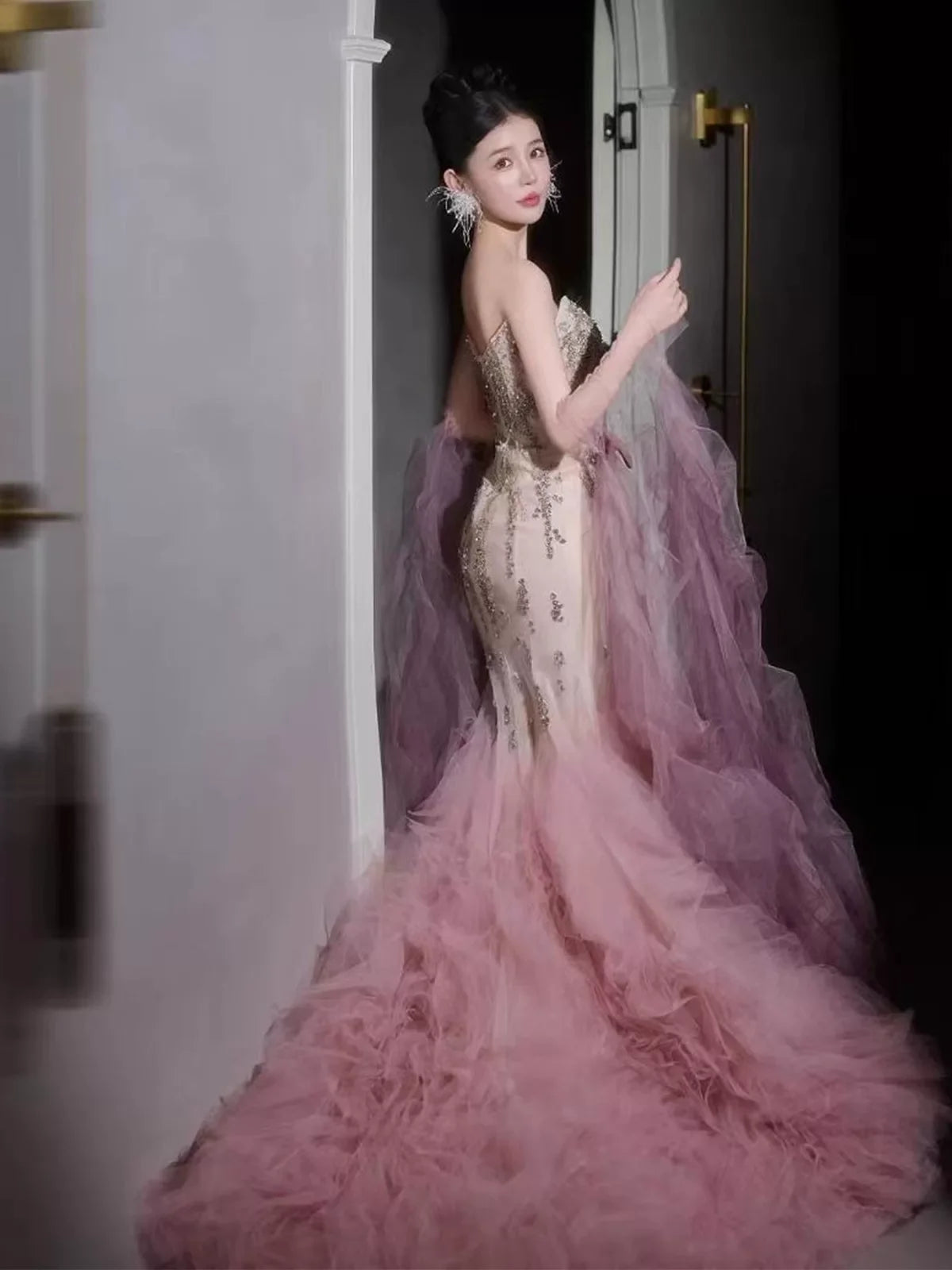 Luxury Mermaid Strapless Pink Tulle With Tiered Train Prom Dresses Inspiration Long Party Night Gowns 20th Birthday Outfits AB2235